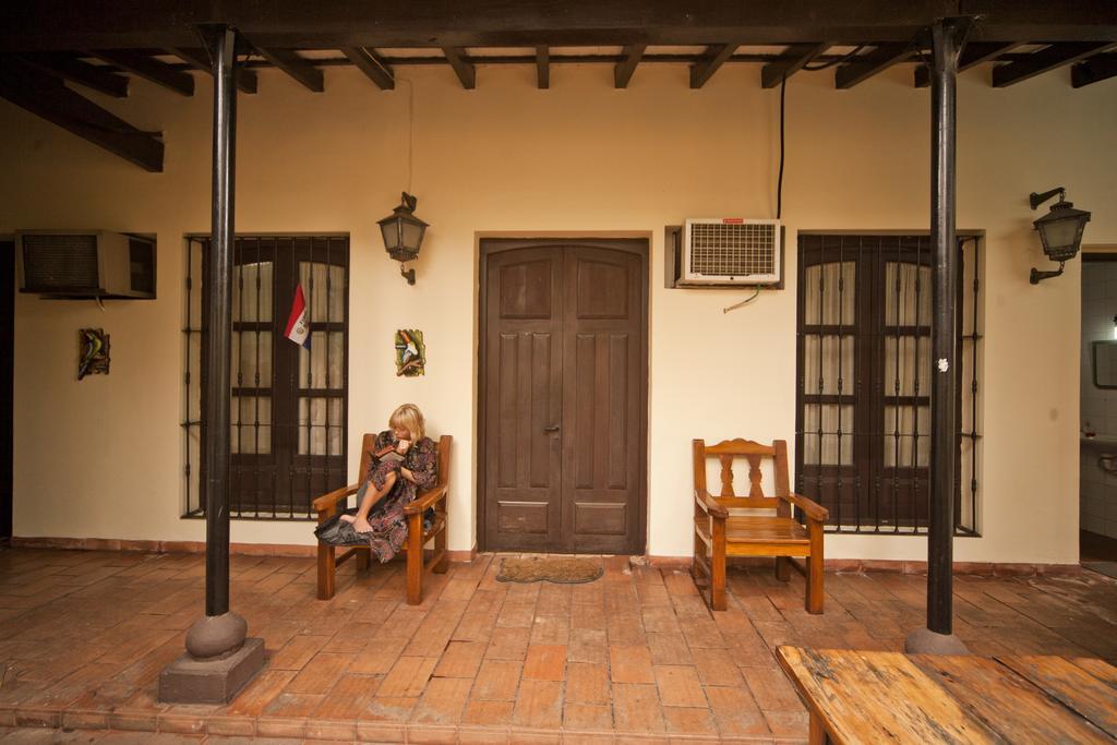 Black Cat Hostel Asuncion Extérieur photo